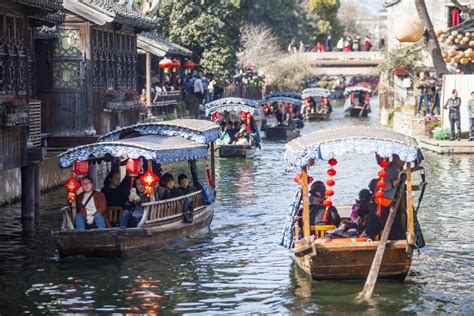 南潯古鎮遊船多少錢：深入探討與旅費相關的細節